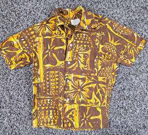 1960s Kala Kasuals Boys Sz M Barkcloth Hawaiian Shirt Gold Brown Pineapple Vtg
